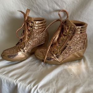 Light pink glitter sneaker wedges